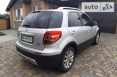 Внедорожник / Кроссовер Suzuki SX4 2010 в Сумах