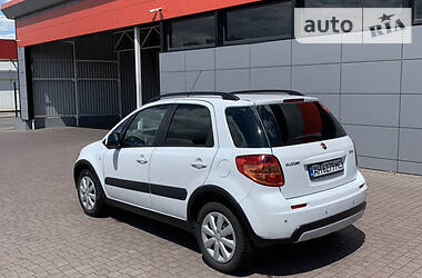 Хэтчбек Suzuki SX4 2013 в Запорожье