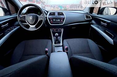 Хетчбек Suzuki SX4 2017 в Хмельницькому