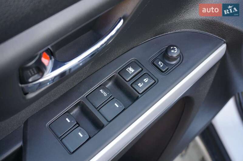 Внедорожник / Кроссовер Suzuki SX4 2014 в Луцке