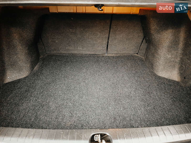 Седан Suzuki SX4 2008 в Кременчуге