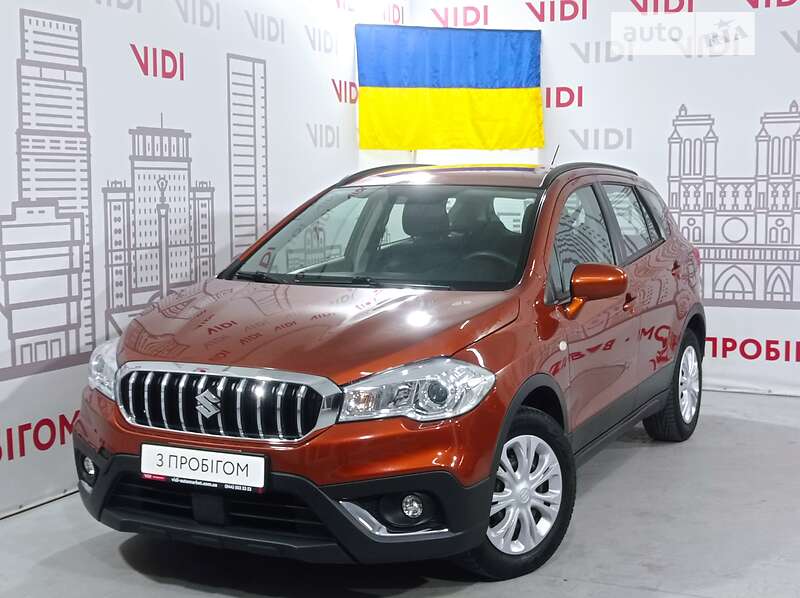 AUTO.RIA – Продам Cузукі СХ4 2017 бензин 1.6 хетчбек бу у Києві, ціна ...
