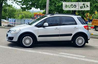 Хэтчбек Suzuki SX4 2011 в 