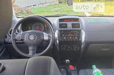 Внедорожник / Кроссовер Suzuki SX4 2009 в Каменец-Подольском