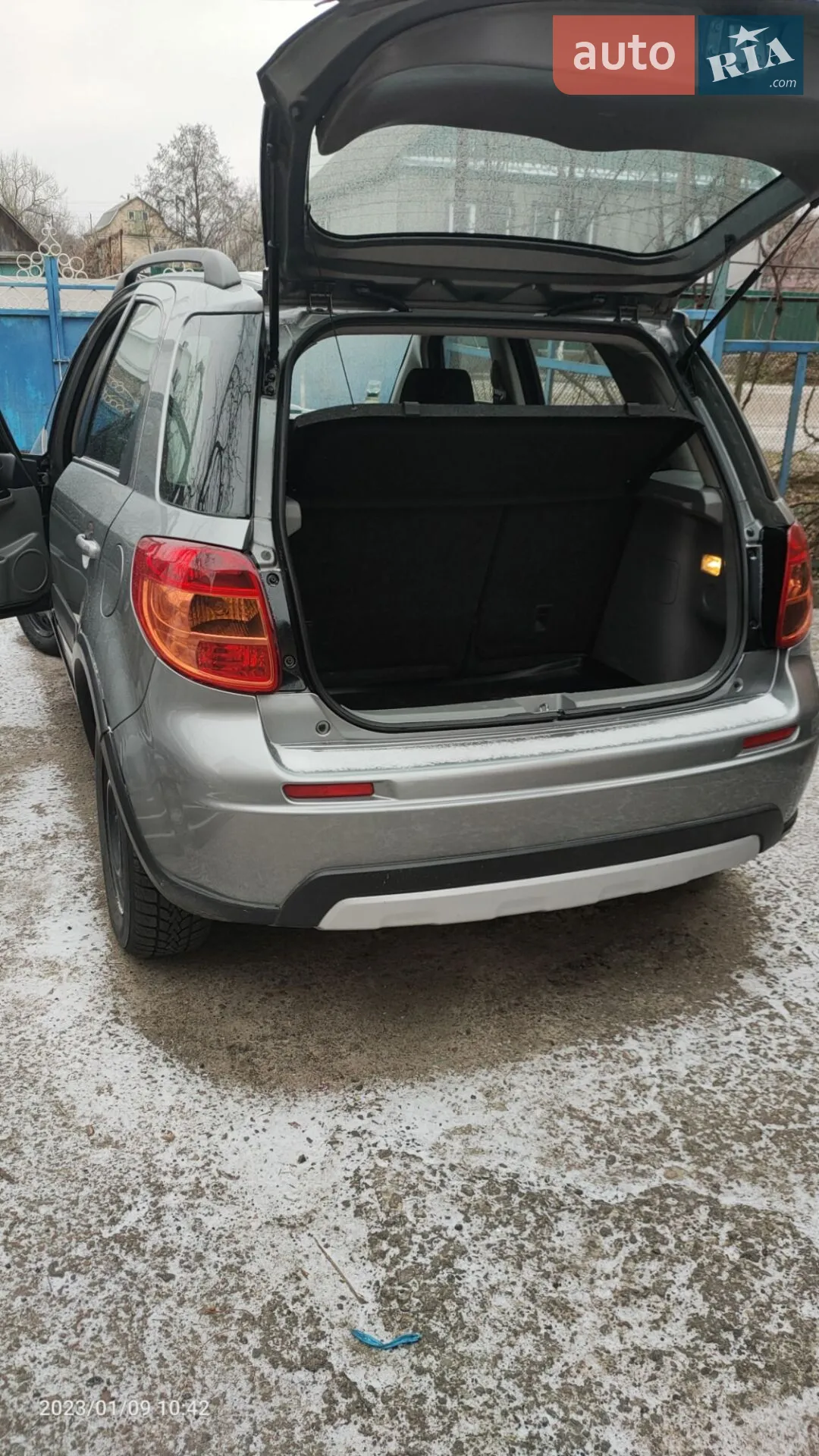 2011 Suzuki SX4 - мініатюра 16