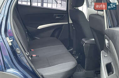 Внедорожник / Кроссовер Suzuki SX4 2017 в Николаеве