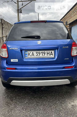 Внедорожник / Кроссовер Suzuki SX4 2011 в Киеве