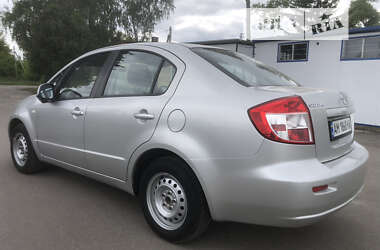 Седан Suzuki SX4 2008 в Бердичеве