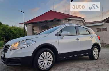 Позашляховик / Кросовер Suzuki SX4 2014 в Смілі