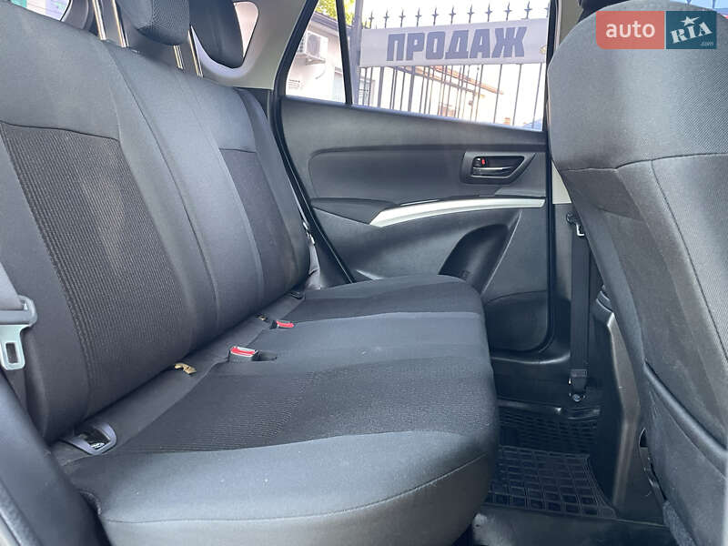 Внедорожник / Кроссовер Suzuki SX4 2017 в Николаеве фото 14 Внедорожник / Кроссовер Suzuki SX4 2017 в Николаеве