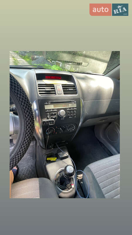 Хэтчбек Suzuki SX4 2008 в Тернополе