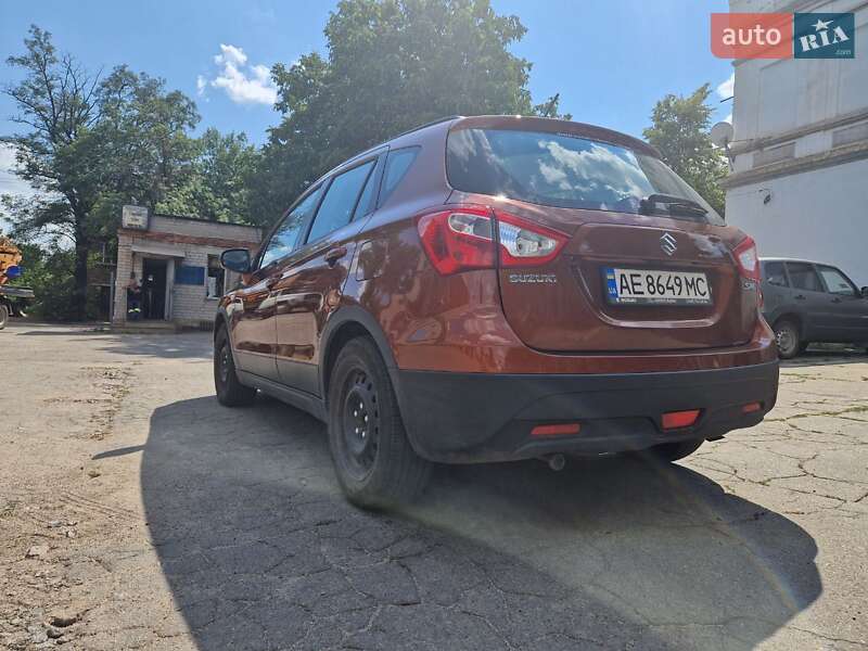 Внедорожник / Кроссовер Suzuki SX4 2019 в Кривом Роге