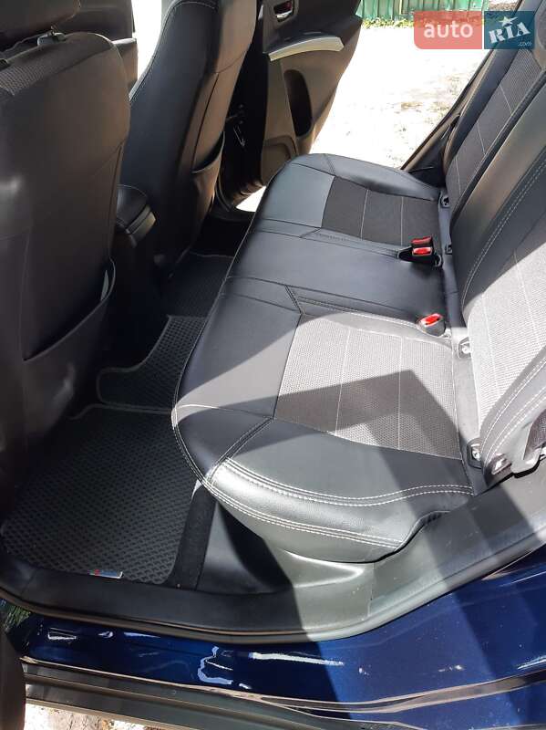 Позашляховик / Кросовер Suzuki SX4 2020 в Харкові