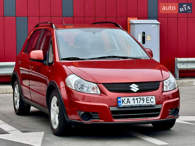 Внедорожник / Кроссовер Suzuki SX4 2011 в Киеве