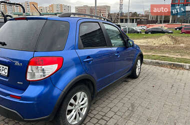 Внедорожник / Кроссовер Suzuki SX4 2012 в Львове