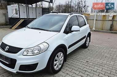 Внедорожник / Кроссовер Suzuki SX4 2012 в Виннице