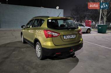 Внедорожник / Кроссовер Suzuki SX4 2014 в Николаеве