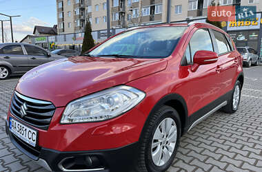 Позашляховик / Кросовер Suzuki SX4 2014 в Києві