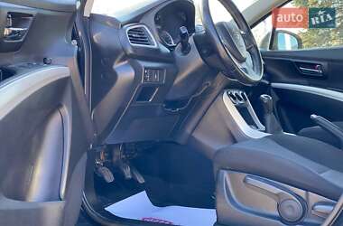 Внедорожник / Кроссовер Suzuki SX4 2016 в 