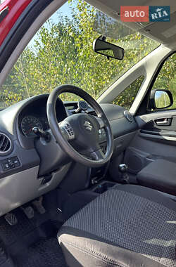 Хэтчбек Suzuki SX4 2008 в 