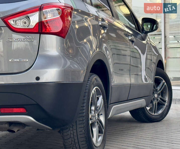 Внедорожник / Кроссовер Suzuki SX4 2016 в Житомире