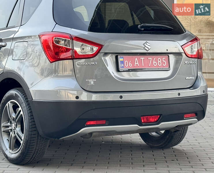 Внедорожник / Кроссовер Suzuki SX4 2016 в Житомире