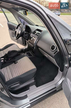 Хетчбек Suzuki SX4 2008 в 