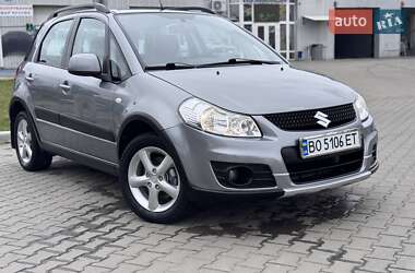 Внедорожник / Кроссовер Suzuki SX4 2013 в 
