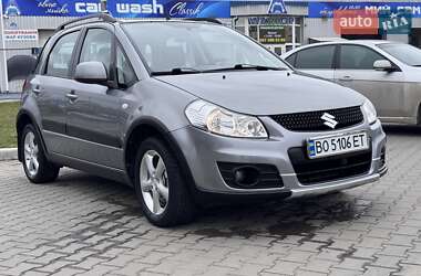 Внедорожник / Кроссовер Suzuki SX4 2013 в 
