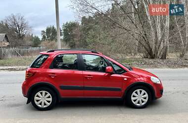 Внедорожник / Кроссовер Suzuki SX4 2014 в 