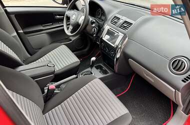 Внедорожник / Кроссовер Suzuki SX4 2014 в 