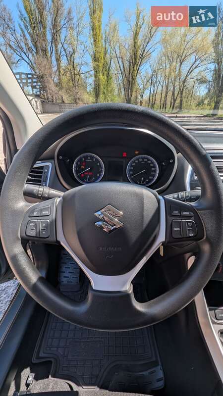 Внедорожник / Кроссовер Suzuki SX4 2021 в Кривом Роге