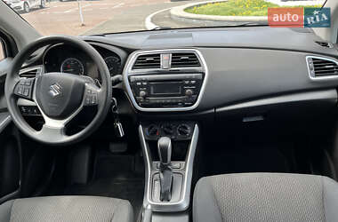 Внедорожник / Кроссовер Suzuki SX4 2019 в 