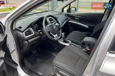 Внедорожник / Кроссовер Suzuki SX4 2019 в 