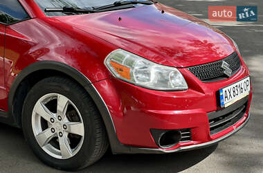 Внедорожник / Кроссовер Suzuki SX4 2011 в 