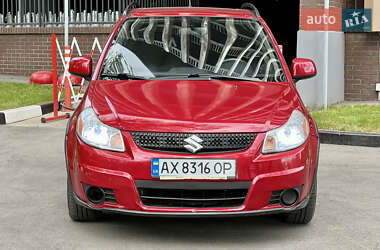 Внедорожник / Кроссовер Suzuki SX4 2011 в 