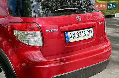 Внедорожник / Кроссовер Suzuki SX4 2011 в 