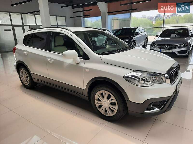 Внедорожник / Кроссовер Suzuki SX4 2019 в 