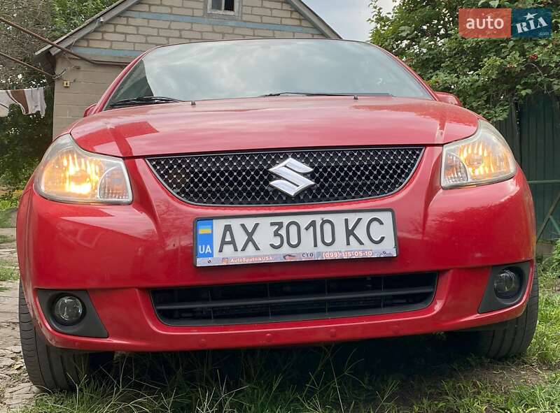 Внедорожник / Кроссовер Suzuki SX4 2012 в Валках