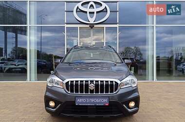 Позашляховик / Кросовер Suzuki SX4 2017 в 