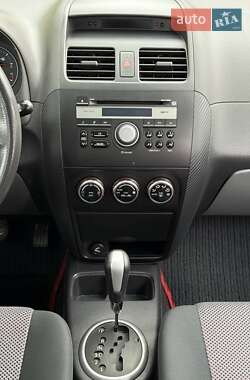 Хетчбек Suzuki SX4 2008 в 