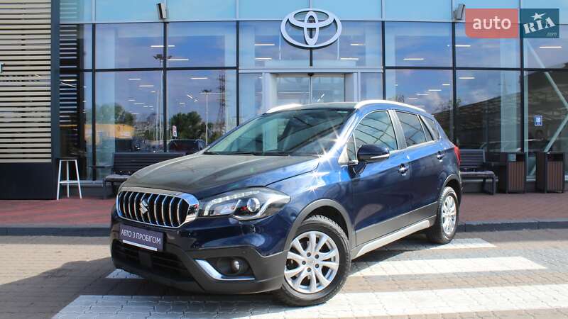 Позашляховик / Кросовер Suzuki SX4 2019 в 