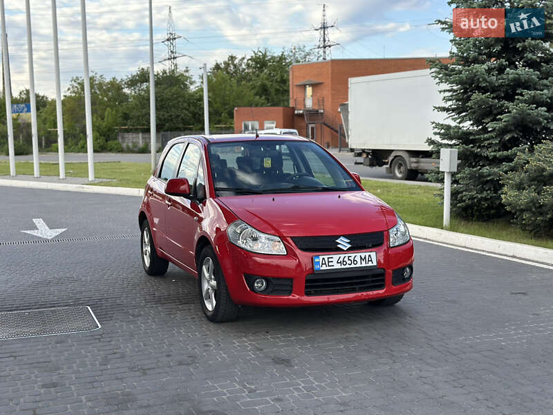 Хэтчбек Suzuki SX4 2008 в 