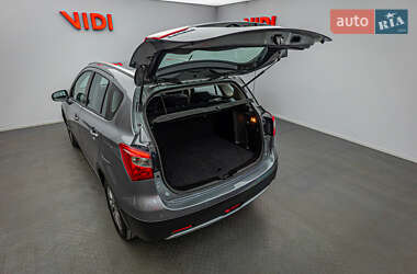 Внедорожник / Кроссовер Suzuki SX4 2013 в 