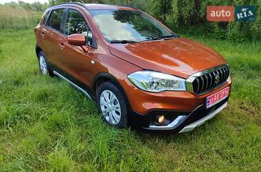 Внедорожник / Кроссовер Suzuki SX4 2018 в 