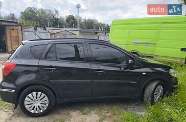 Внедорожник / Кроссовер Suzuki SX4 2015 в Киеве