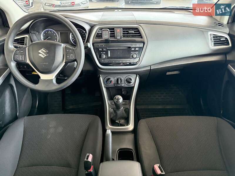 Позашляховик / Кросовер Suzuki SX4 2018 в Одесі