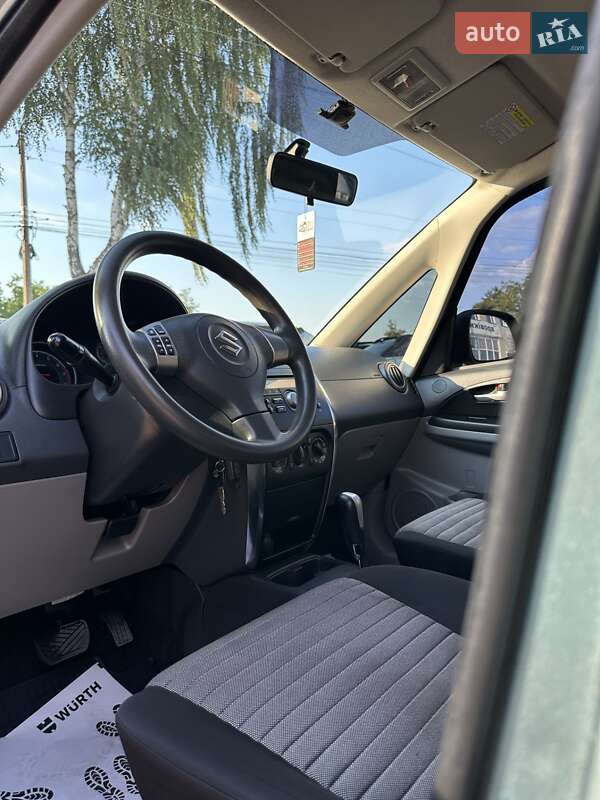 Внедорожник / Кроссовер Suzuki SX4 2012 в Смеле