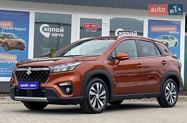 Внедорожник / Кроссовер Suzuki SX4 2024 в Львове