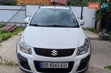 Внедорожник / Кроссовер Suzuki SX4 2014 в Киеве